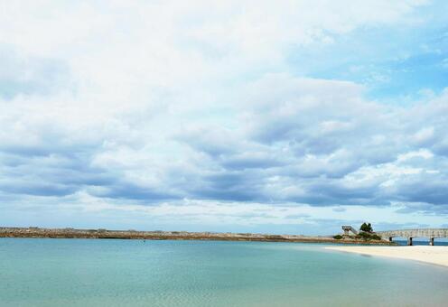 青い海 砂,すな,浜辺の写真素材