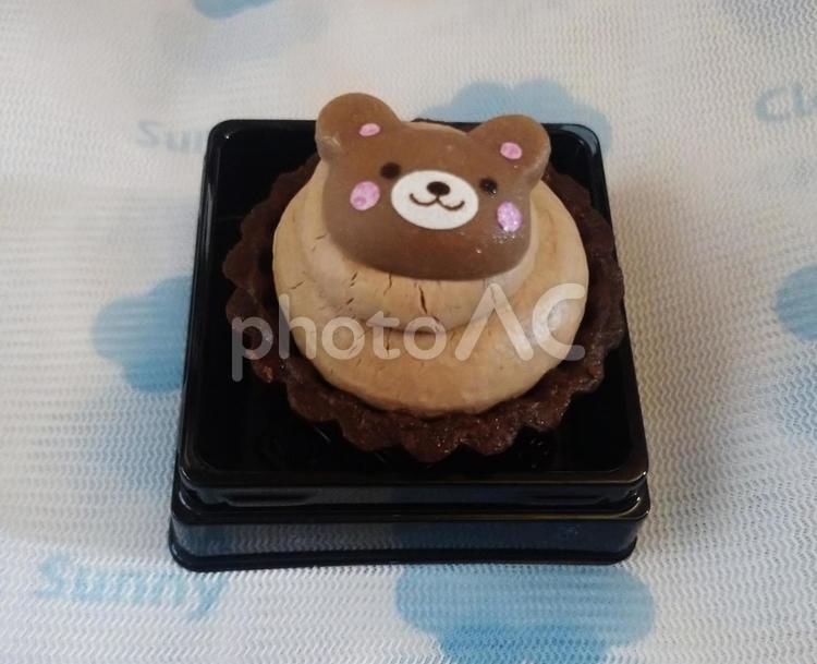 くまちゃんチョコがかわいいチョコタルト タルト,チョコレート,チョコの写真素材