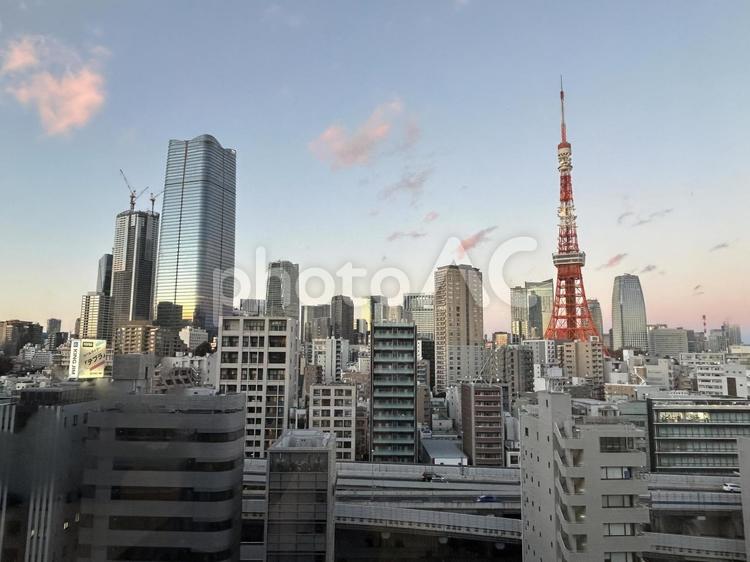 都会の夕暮れ 森jpタワー,麻布台ヒルズ森jpタワー,都会の写真素材