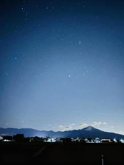 伊吹の夜の写真