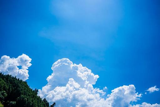 夏の入道雲と青空 青空,入道雲,真夏の写真素材