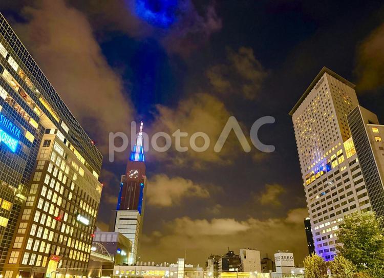 新宿の夜景とドコモタワーの眺め 夜,夜空,夜景の写真素材