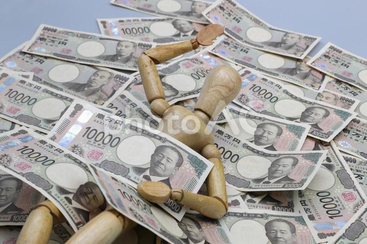 金まみれイメージ モデル人形,デッサン人形,人形の写真素材