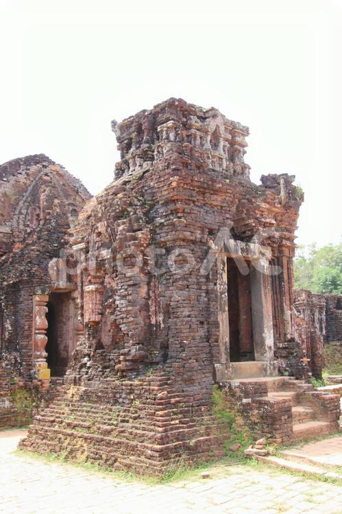 ベトナムのミーソン遺跡 ベトナム,世界遺産,ミーソン遺跡の写真素材