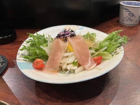 生ハムのサラダ 生ハムのサラダ サラダ,野菜,生ハムの写真素材