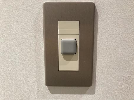 スイッチ　復旧ボタン スイッチ,復旧ボタン,ボタンの写真素材