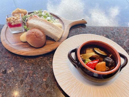 オシャレなビーフシチュー オシャレなビーフシチュー ビーフシチュー,カフェ,ランチの写真素材