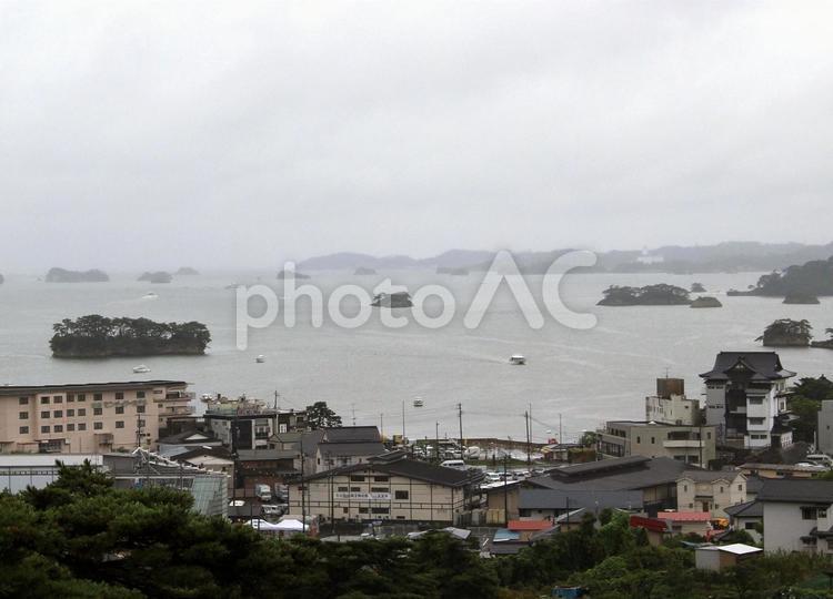 曇りの日の海 しまなみ,島,海辺の写真素材