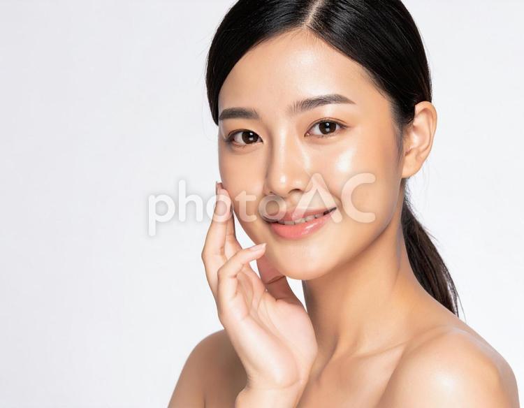 美容系の女性モデル　笑顔13 美容,女性,モデルの写真素材