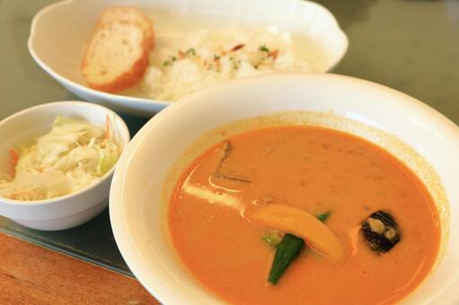 野菜のスープカレー スープ,料理,食べ物の写真素材