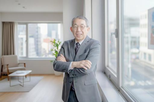 都会とビジネスマン 都会とビジネスマン 男性,アジアン,日本人の写真素材