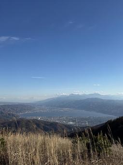 高ボッチ山から見た秋の諏訪湖 空,雲,山の写真素材
