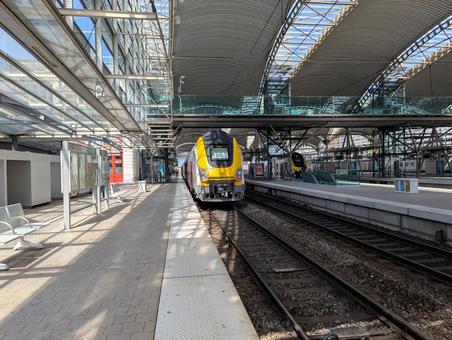 ベルギー 鉄道 駅 ベルギー 鉄道 駅 ベルギー,鉄道,駅の写真素材