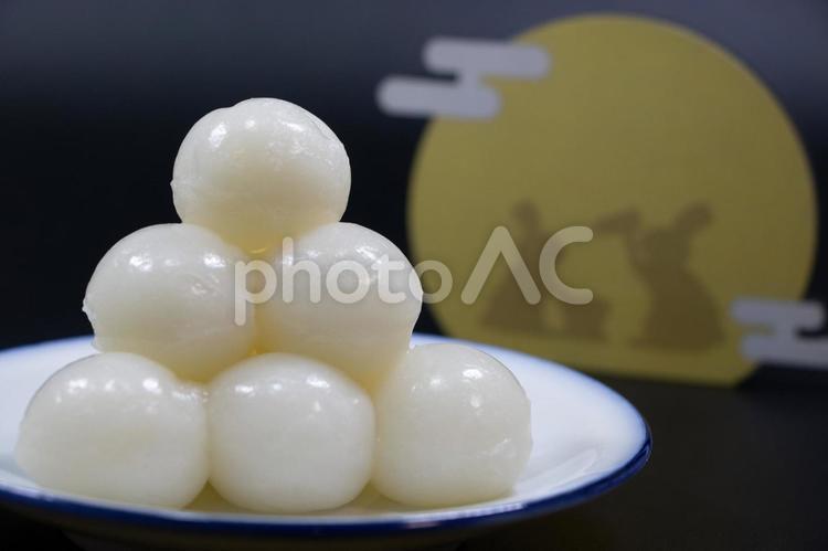 月見だんご 月見だんご,月見,うさぎの写真素材