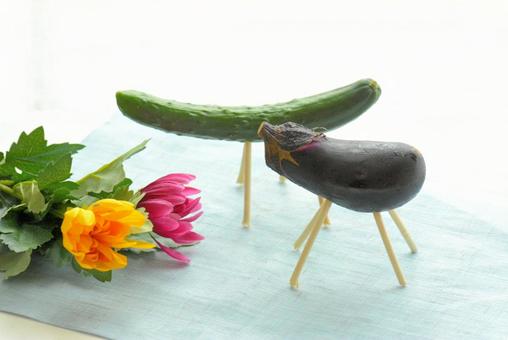 Obon spirit horse, obon tray, eggplant, cucumber, JPG