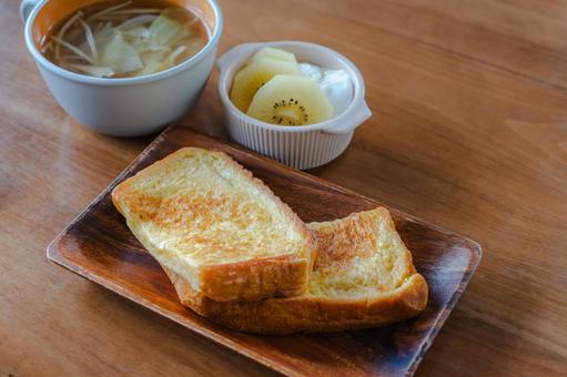 フレンチトーストの朝食 フレンチトーストの朝食 朝食,洋食,フレンチトーストの写真素材