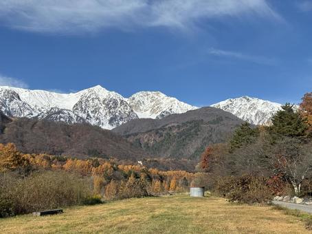 冠雪の北アルプス　白馬三山　長野県白馬村 冠雪,北アルプス,白馬三山の写真素材