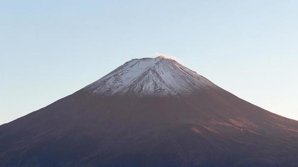 夕陽に照らされる富士山10 富士山,青空,日本の写真素材