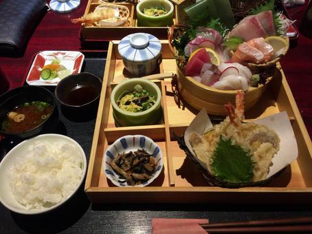 海鮮定食 海鮮定食の写真