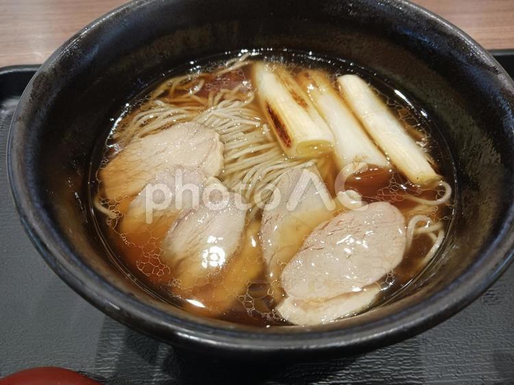 鴨南蛮そば｜和風だしの香る温かいそば そば,鴨,麺の写真素材
