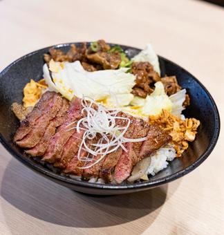 ステーキ丼 ステーキ丼 ステーキ,ステーキ丼,丼の写真素材