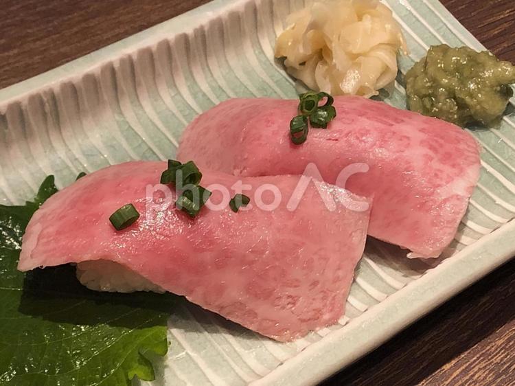 牛肉の握り寿司 寿司,牛肉,和食の写真素材