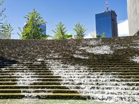 夏空と水音の梅田 夏空と水音の梅田の写真
