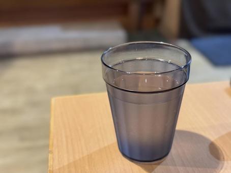 お冷 お冷 水,お冷,ミネラルウォーターの写真素材