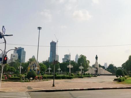 タイ、バンコクの街並みと公園 タイ、バンコクの街並みと公園 海外,アジア,タイの写真素材
