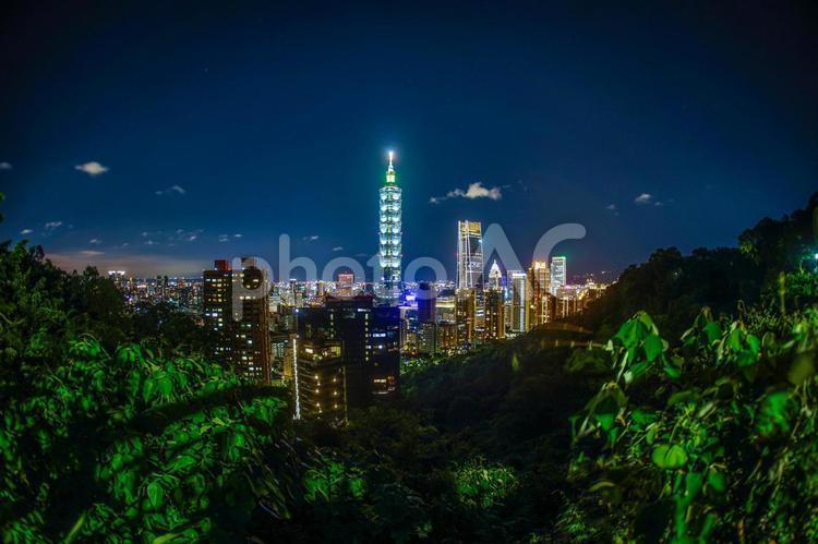 台北の象山から見える台北の夜景 台湾,象山,台北の写真素材