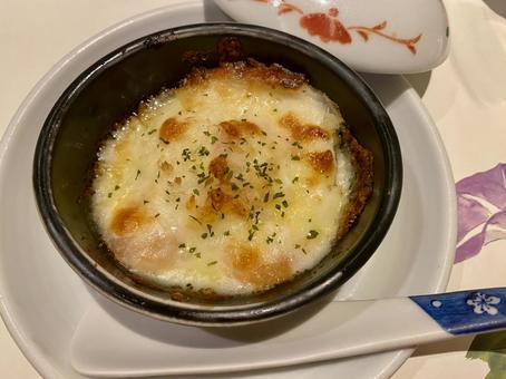 美味しそうな焦げ目のついたグラタン 美味しそうな焦げ目のついたグラタンの写真