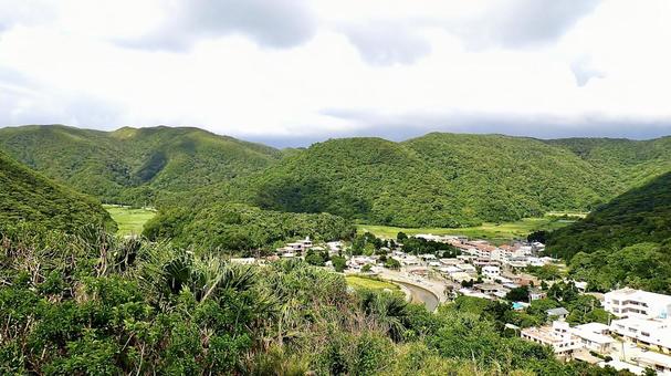 渡嘉敷島の港の見える丘展望台からの風景 渡嘉敷島の港の見える丘展望台からの風景の写真