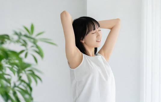 若い日本人女性の美容イメージ 若い日本人女性の美容イメージ 女性,美容,笑顔の写真素材