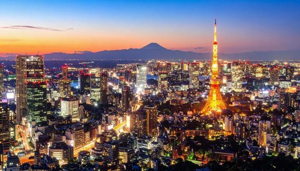 都会の夜の街 都会の夜の街の写真