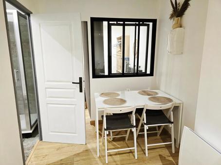 オシャレなダイニング オシャレなダイニング ダイニング,リビング,部屋の写真素材