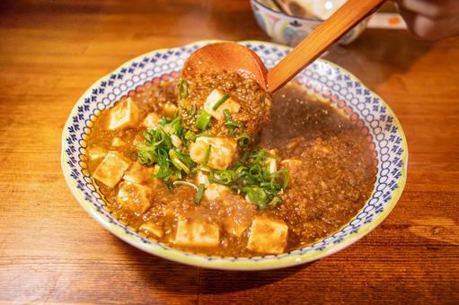 体の中から熱くなる麻婆豆腐 体の中から熱くなる麻婆豆腐 台湾,麻婆豆腐,マーボーの写真素材