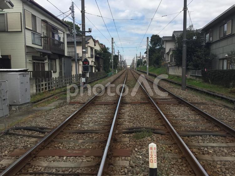 線路は続くよ 電車,線路,鉄の写真素材