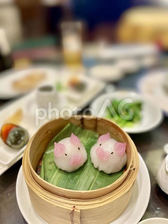 かわいい点心のテーブルカット かわいい料理,かわいい,料理の写真素材