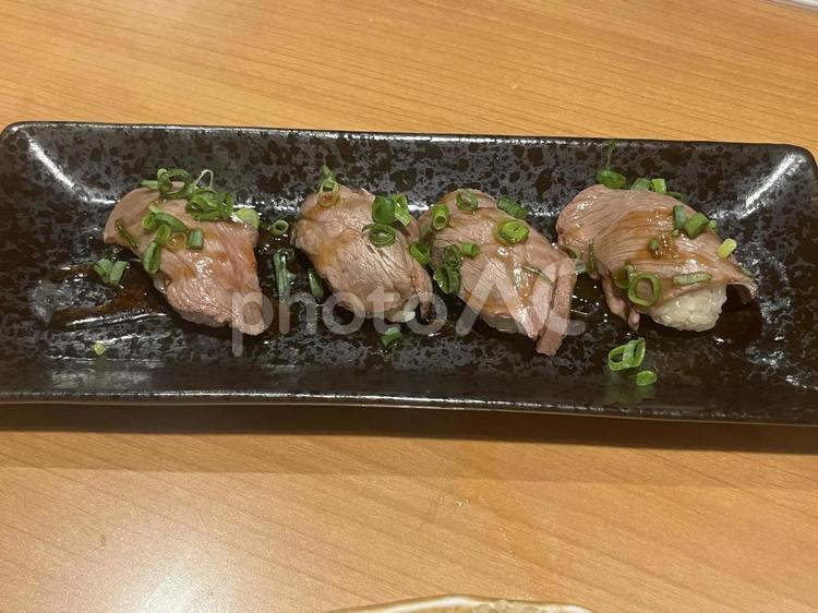 肉寿司 肉寿司,寿司,食べ物の写真素材