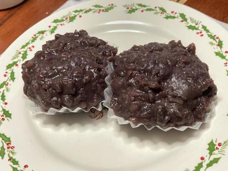 餡子たっぷりおはぎ 無添加,菓子,甘いものの写真素材