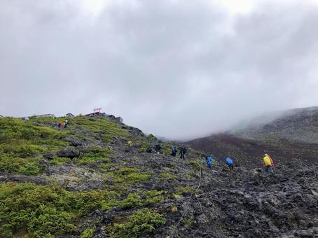 Climbing, Mt. Fuji, Climbers, People climbing Mt. Fuji / Image material of climbers Climbing, Mt. Fuji, Climbers, People climbing Mt. Fuji / Image material of climbers