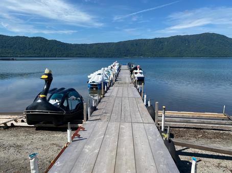 十和田湖のスワンボート 十和田湖のスワンボートの写真