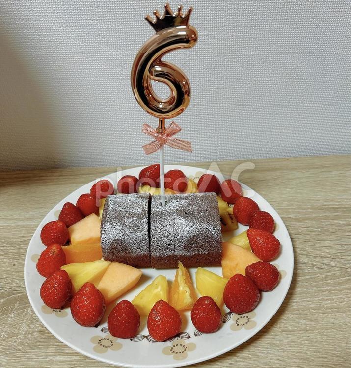 誕生日ケーキ 誕生日ケーキ,ケーキ,お祝いの写真素材