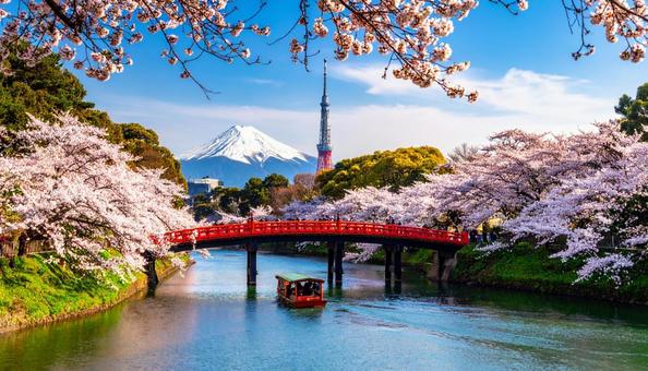 旅行 都市を流れる川風景 旅行 都市を流れる川風景の写真