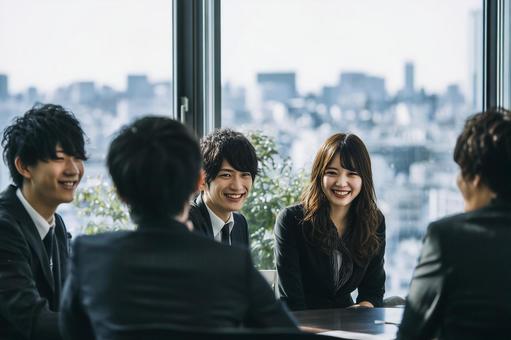 内定者懇親会、新入社員研修 内定者懇親会、新入社員研修の写真