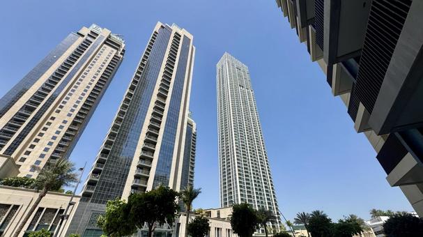 ドバイのタワーマンション ドバイ,クリークハーバー,ビル群の写真素材