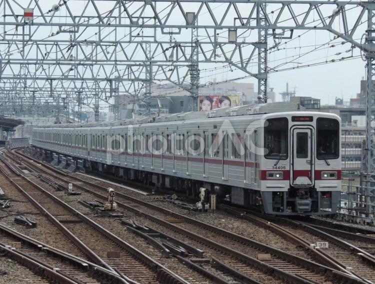 東武30000系　二子玉川にて 30000系,伊勢崎線,東武スカイツリーラインの写真素材