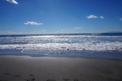 晴天の海 波,水,浜辺の写真素材