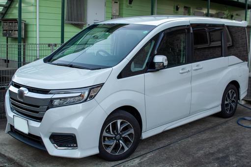 Minivan white Minivan white