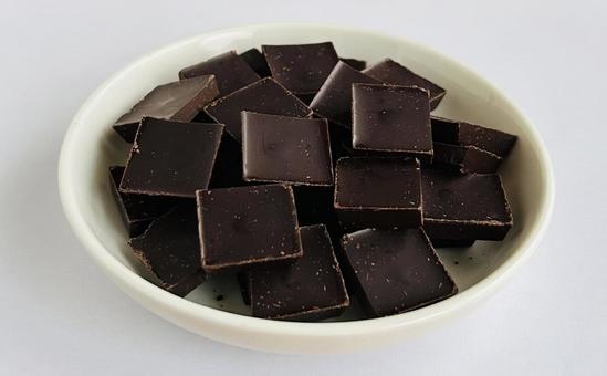 ブラックチョコ ブラックチョコ ブラックチョコ,チョコ,75%の写真素材